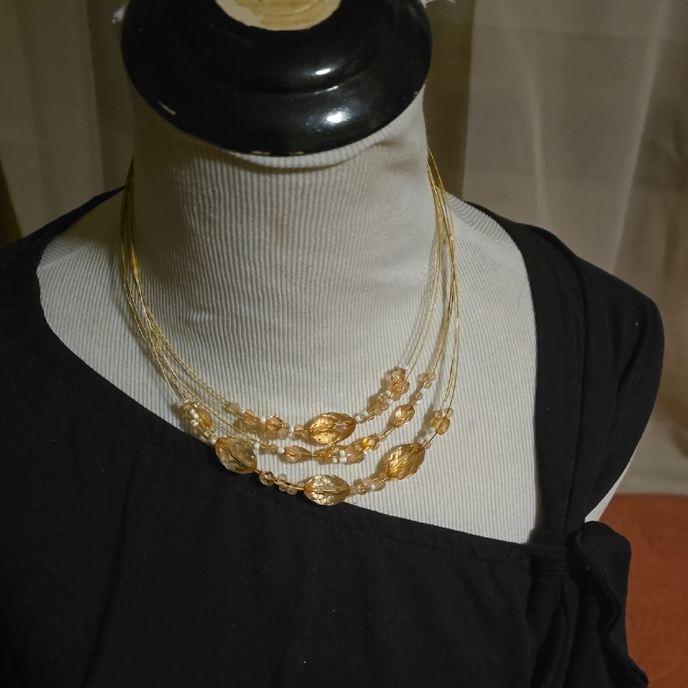 Elegant Gold Necklace Set